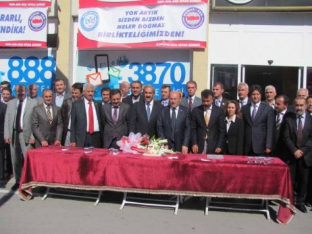 Bem Bir-Sen Genel Başkanı Turbay: Tarihe tanıklık ediyoruz