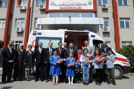 'Benim Dünyam 112' resim yarışmasında dereceye girenler ödüllendirildi