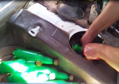 Benzin deposundan uyuşturucu çıktı