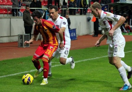 Beraberlik Kayseri’yi üzdü, Gaziantep’i sevindirdi