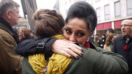 Berfo Ana'yı Cumartesi Anneleri uğurladı