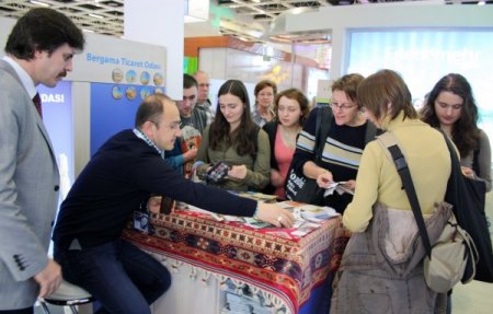 Bergama dünyanın en büyük turizm fuarında tanıtılacak