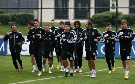Beşiktaş, 7 eksikle Orduspor maçı hazırlıklarına başladı