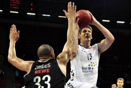 Beşiktaş, Brose Baskets'i ikinci yarıdaki etkili oyunuyla 83-72 mağlup etti