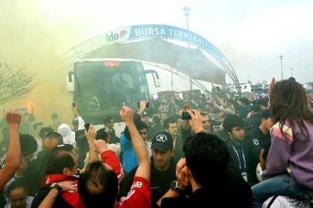 Beşiktaş, Bursa'ya geldi
