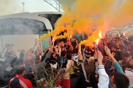 Beşiktaş, Bursa'ya geldi