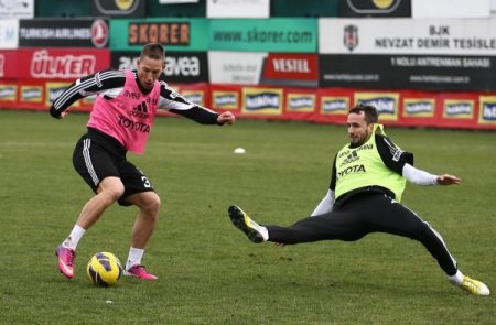 Beşiktaş, Galatasaray maçının hazırlıklarını sürdürdü