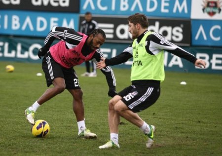Beşiktaş, Galatasaray maçının hazırlıklarını sürdürdü