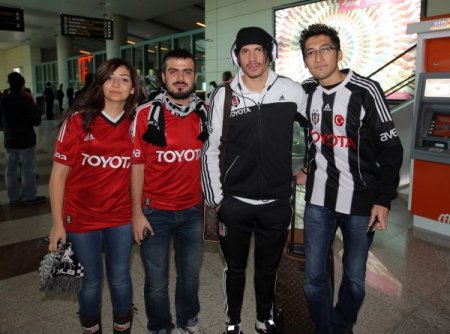 Beşiktaş, Gençlerbirliği maçı için Ankara’ya geldi