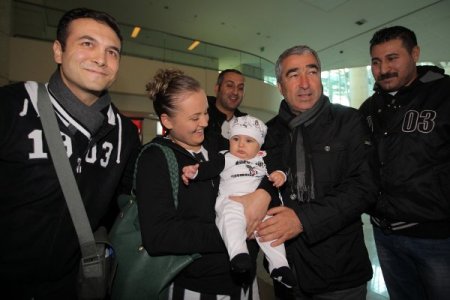 Beşiktaş, Gençlerbirliği maçı için Ankara’ya geldi