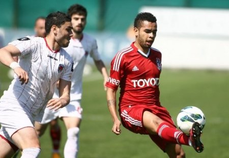 Beşiktaş, hazırlık maçını farklı kazandı