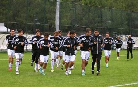 Beşiktaş, Kasımpaşa ile yapacağı maçın hazırlıklarını sürdürdü