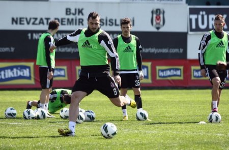 Beşiktaş, Kasımpaşa maçının hazırlıklarını sürdürdü