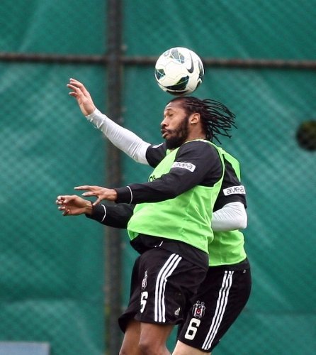 Beşiktaş, Medical Park Antalyaspor hazırlıklarını sürdürdü