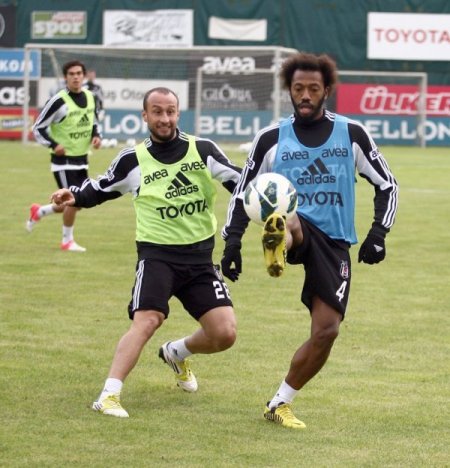 Beşiktaş, Medical Park Antalyaspor maçı hazırlıklarını sürdürdü