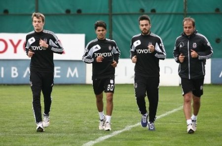 Beşiktaş, Medical Park Antalyaspor maçının hazırlıklarına ara vermeden başladı