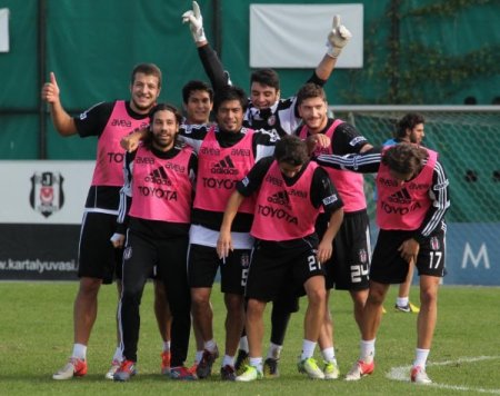Beşiktaş, Medical Park Antalyaspor maçının hazırlıklarını sürdürdü