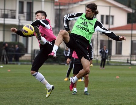 Beşiktaş, Sanica Boru Elazığspor hazırlıklarını sürdürdü