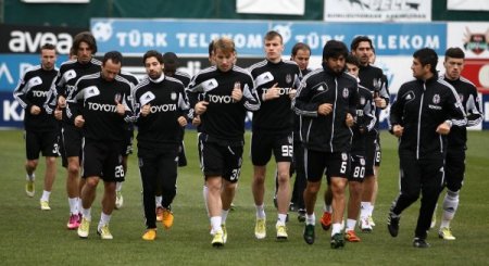 Beşiktaş, Sanica Boru Elazığspor hazırlıklarını sürdürdü