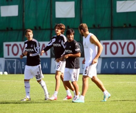 Beşiktaş, Trabzonspor maçı hazırlıklarını sürdürdü