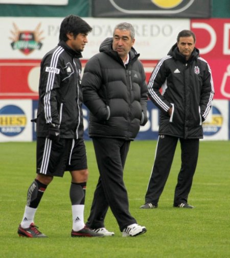 Beşiktaş, Ziraat Türkiye Kupası maçı için yarın Antalya'ya gidiyor