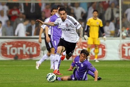 Beşiktaş: 1 - Orduspor: 0 (İlk yarı)