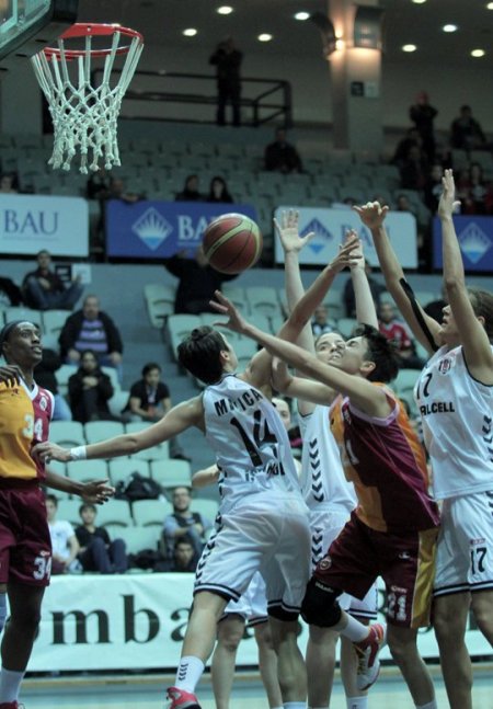 Beşiktaş: 59 - Galatasaray: 73