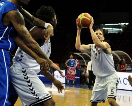 Beşiktaş: 86 - Antalya Büyükşehir Belediyesi: 69