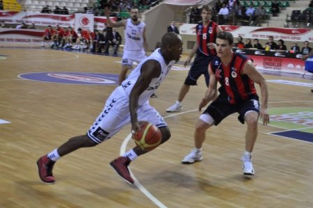 Beşiktaş: 86 – TED Ankara Kolejliler: 77