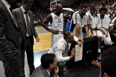 Beşiktaş Başantrenörü Erman Kunter: Önemli bir galibiyet aldık