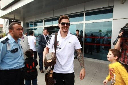 Beşiktaş kafilesi Kayseri'ye geldi