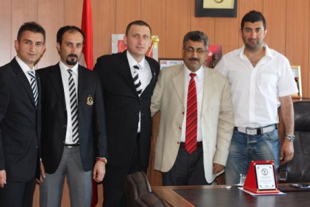 Beşiktaş Taraftarları Derneğinden Ziyaret