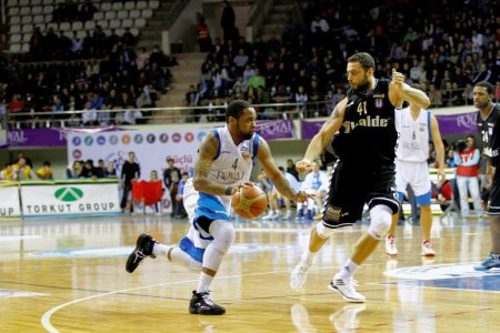 Beşiktaş'ı yenen Royal Halı'da moraller yerinde