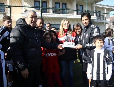 Beşiktaş'ta, Sanica Boru Elazığspor maçı hazırlıkları sürüyor