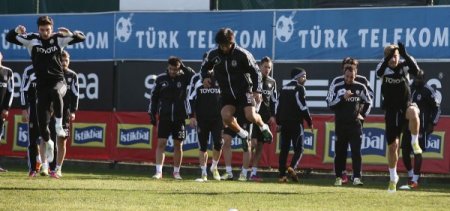 Beşiktaş'ta, Sanica Boru Elazığspor maçı hazırlıkları sürüyor