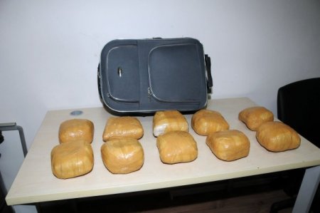 Beşiktaş’ta bir taksinin bagajında yapılan aramada 10 kilo eroin bulundu