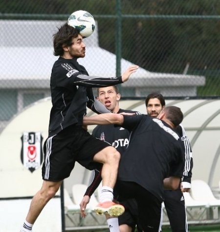 Beşiktaş'ta Bursaspor maçının hazırlıkları tamamlandı