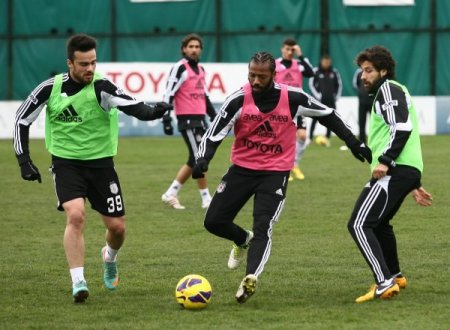 Beşiktaş'ta derbi hazırlıkları devam ediyor