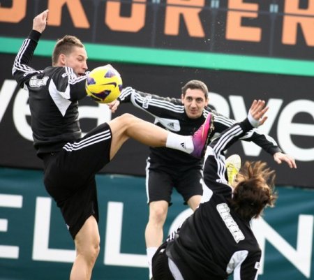 Beşiktaş'ta derbi hazırlıkları sürüyor