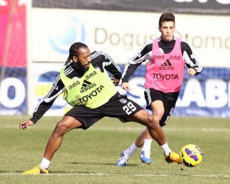 Beşiktaş'ta derbi hazırlıkları sürüyor