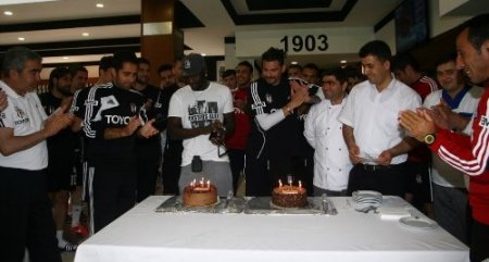 Beşiktaş'ta Ersan Adem Gülüm’e doğum günü kutlaması