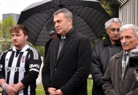 Beşiktaş'ta Hakkı Yeten anıldı