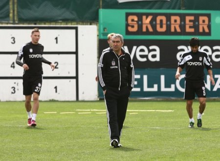 Beşiktaş'ta Kasımpaşa maçı hazırlıkları sürüyor