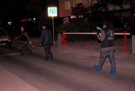 Beşiktaş’ta silahlı saldırı: 3 yaralı