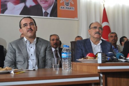 Beşir Atalay: İleri demokrasi için gerekli adımları atmaya devam edeceğiz