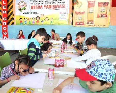 Beşler Makarna, Çalışanlarının Çocuklarına Yönelik Eğlence Düzenledi