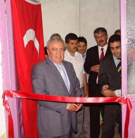 Besni'de Engelliler Dayanışma Evi İle Okuma Salonu Açıldı