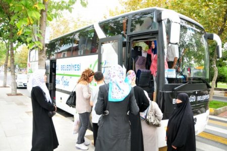 Beylikdüzü Belediyesi'nden yardım sandığı servisi
