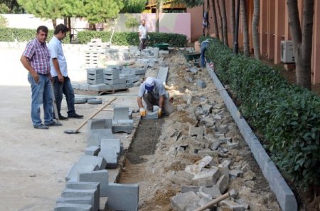 Beylikdüzü'nde okullar yenileniyor