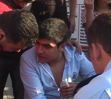 Beyoğlu’nda bıçaklı kavga: 1 yaralı